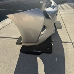 Toyota Prius  Front Bumper 