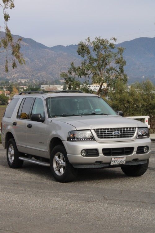 2004 Ford Explorer