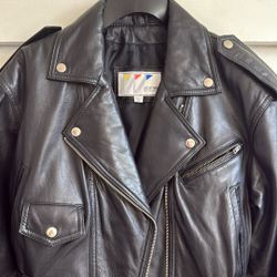 100% Leather Jacket Size XS
