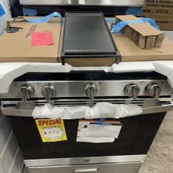 GE Gas Stove $495