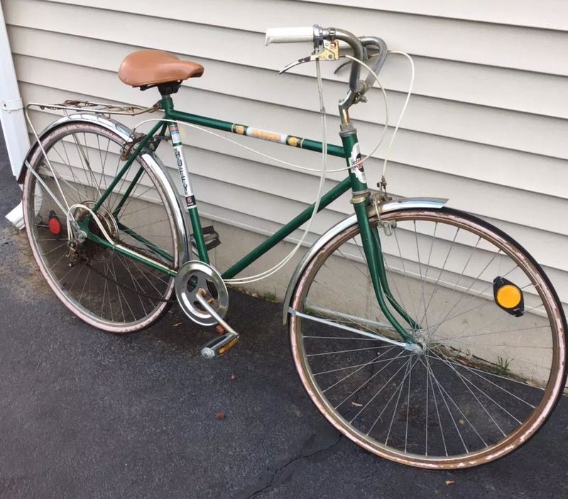 Vintage 1970 Huffy Regal 5 Speed Men's Green Bicycle