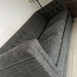 Sofá Set  In Grey Color 