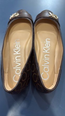 Women Size 7 Calvin Klein Flats