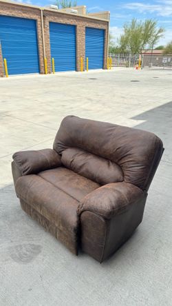 Brown Arm chair couch