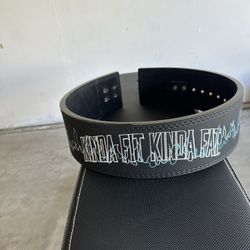 Kinda Fit Kinda  Levered Lifting Belt(M)