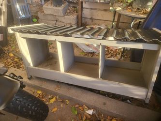Chicken lay coop