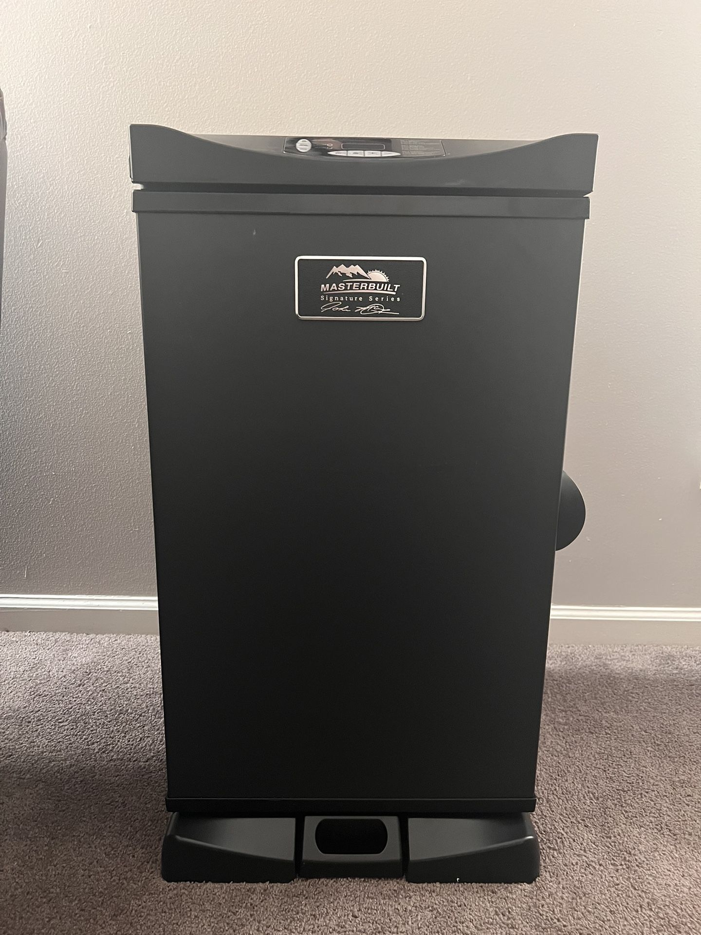 Masterbuilt Signature Series Smoker