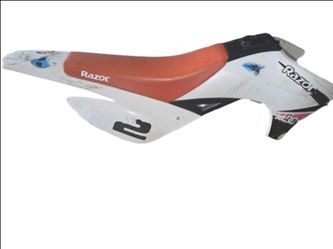 Razor dirtbike seat and plastics