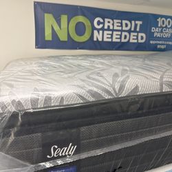 Queen Sealy Posturepedic Mattress