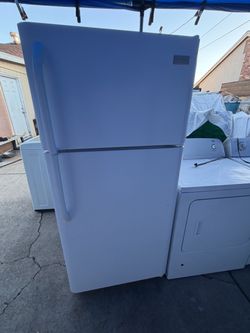 Refrigerador. Refrigera.