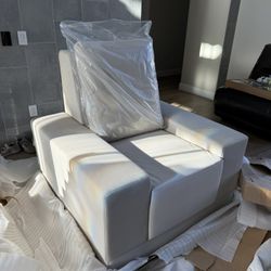 Brand New Single-Seater Couch – Custom Made (2 Available)