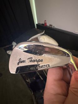 Men’s golf clubs