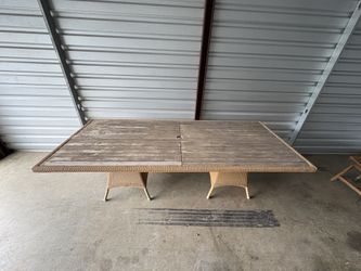 Cane-line Large Outdoor Table