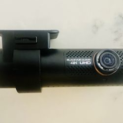 BlackVue Dash Cam and Rear.  —No Cable!