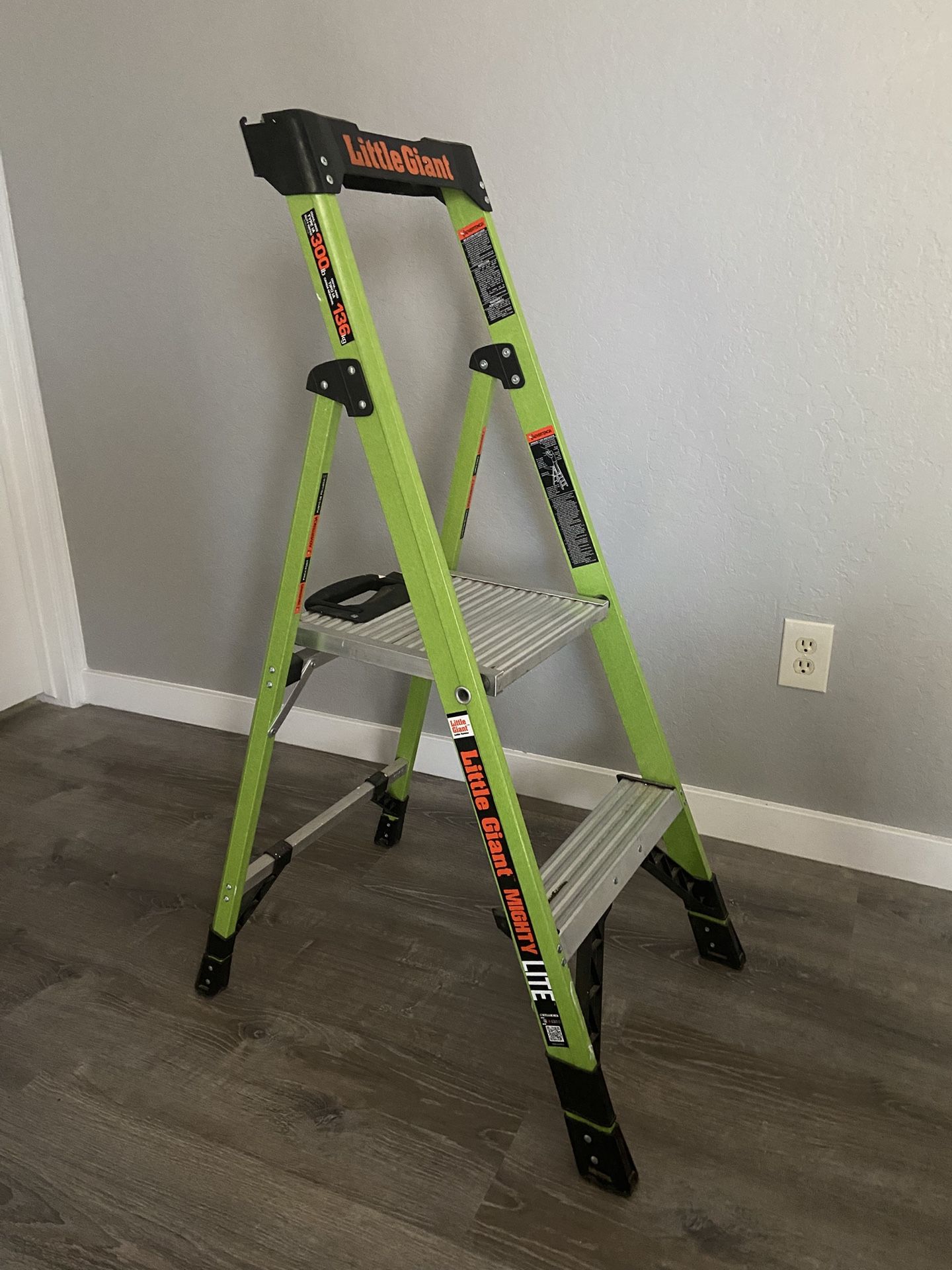 Step Ladder