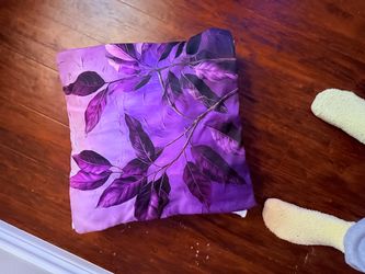 Pillow insert and pillow