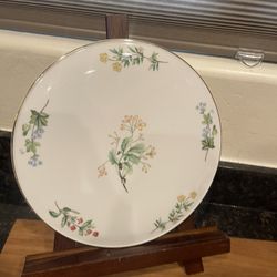 ROYAL VALE ENGLISH CHINA 11" cake plate