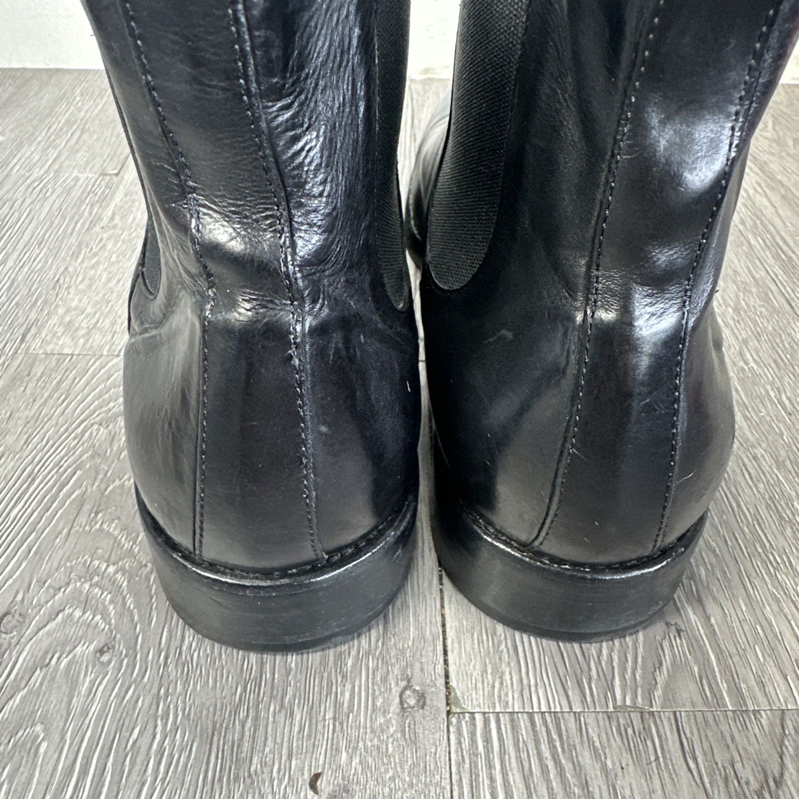 Frye Chelsea Boots Men 10.5 Black Leather Ankle Pull On  display picture 1