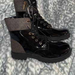 Women’s New Mk Boots