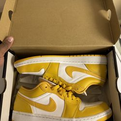 Air Jordan 1 Low  Pollen