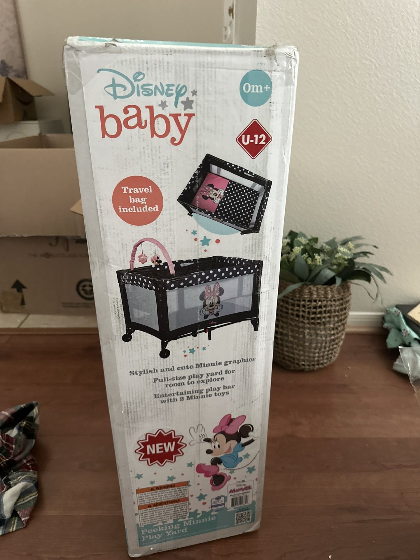 Disney Baby 3D Ultra Baby Play Yard