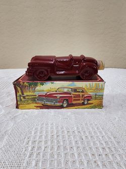 After Shave Cologne - FULL Avon 1948 CHRYSLER TOWN N COUNTRY Glass Bottle Auto Car Vintage Boxed