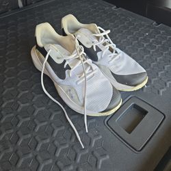 Mens Under Armr Size 14