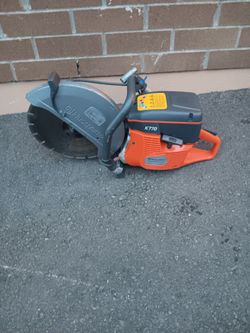 Husqvarna concert cutter 14" model K770 with owners manual used 3 times runs great