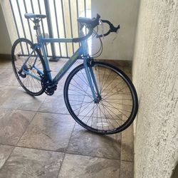 FV bike all it needs is a chain 150$ you can come get it