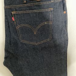 Levi’s Original 501 Straight Leg Button Fly Size W44- L30
