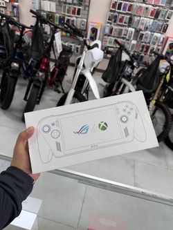 Xbox ally X 16GB/512GB! Finance for $50 down payment!!