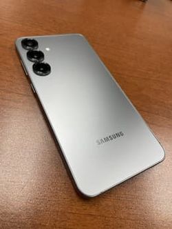 S25 plus 256 gb new unlocked $800