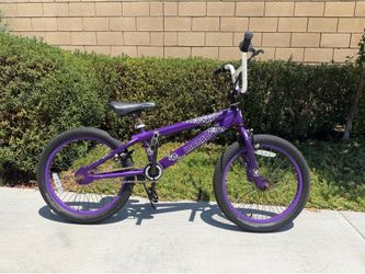 BMX bike mongoose hoop-D