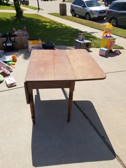 Antique Trundle table