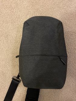 Single Sling Bag