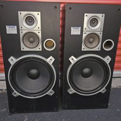 Vintage Pioneer Speakers $150