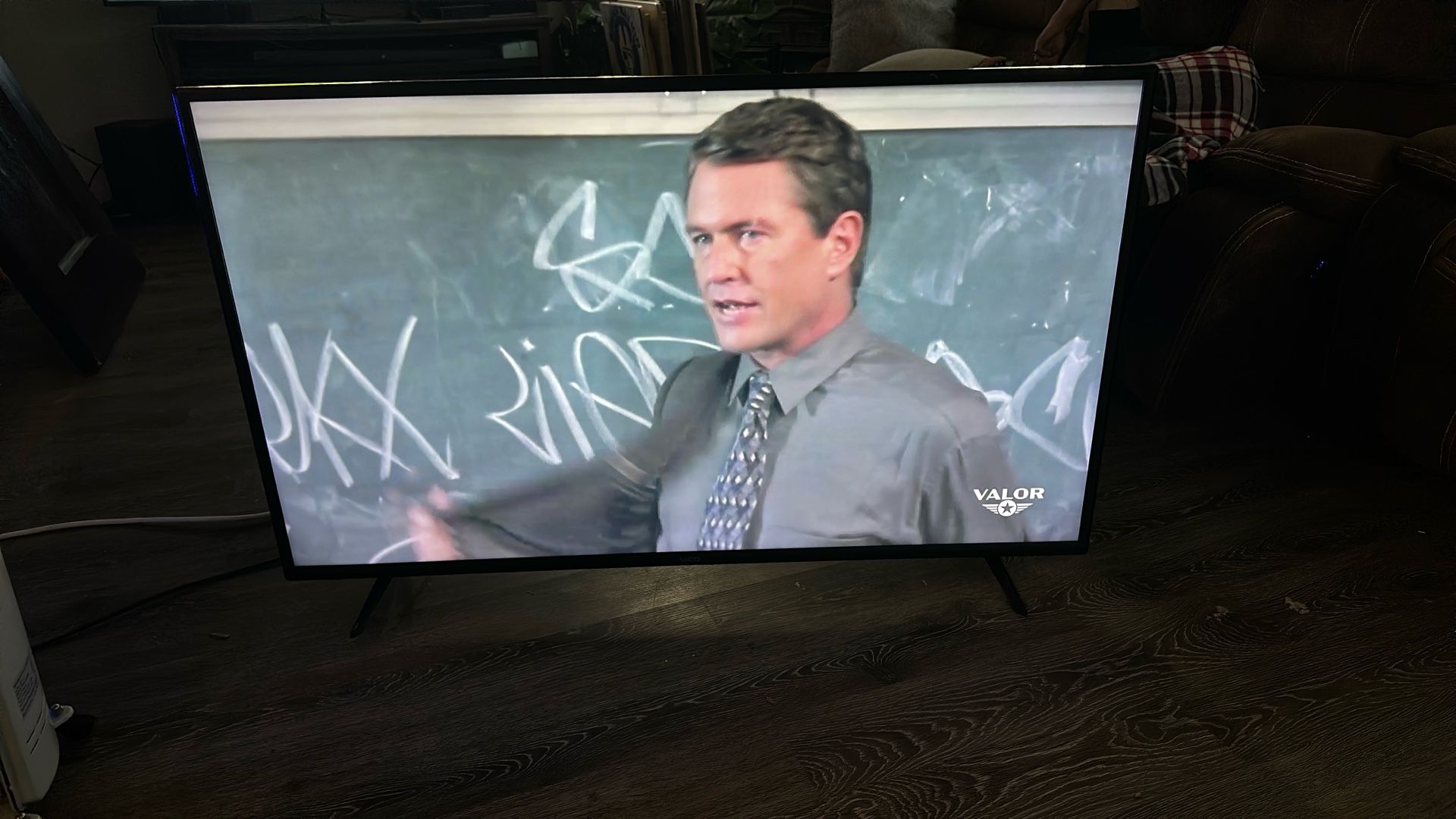 65 Inch Vizo Tv With Control Smart Tv