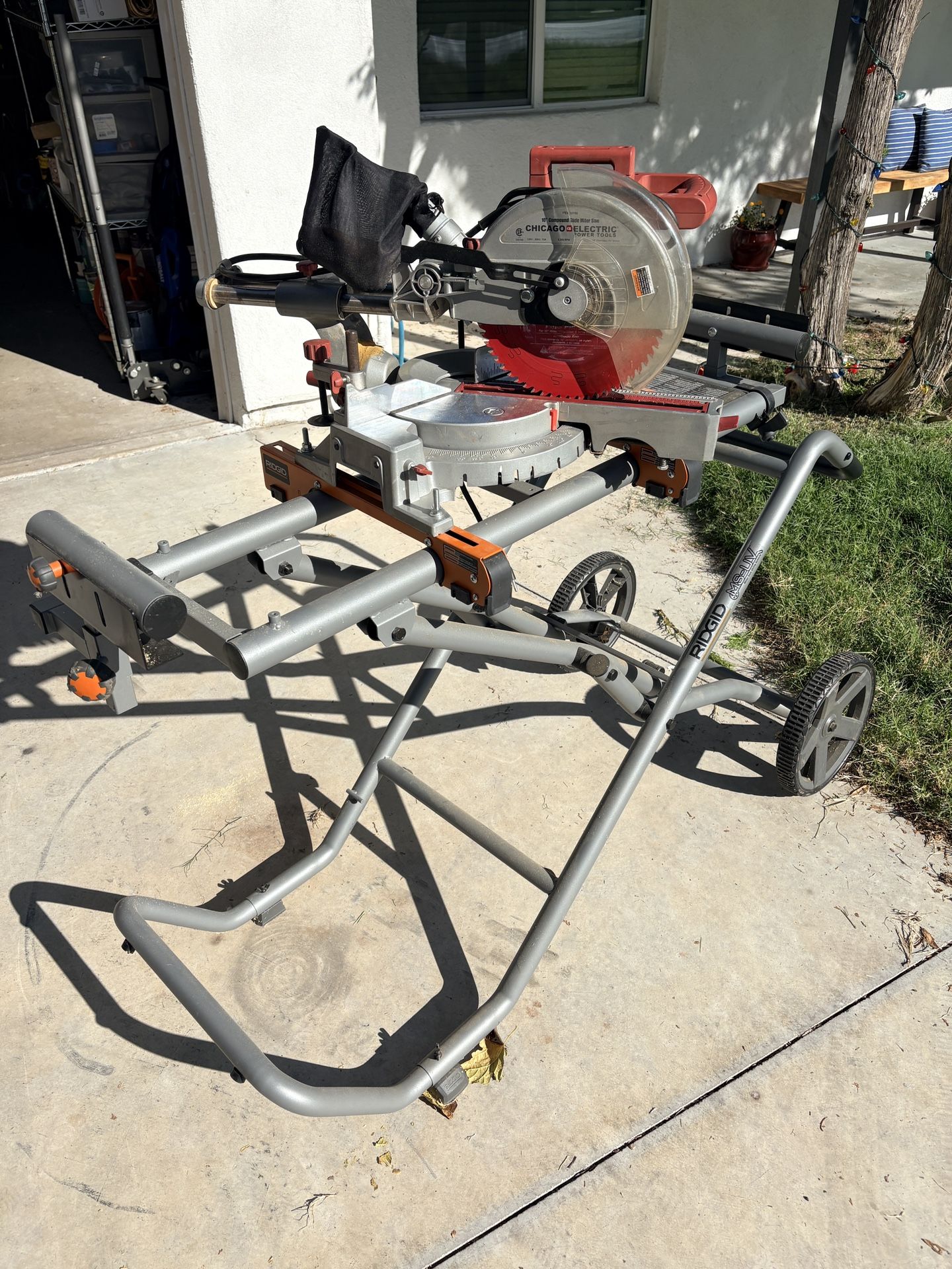 Miter Saw & Portable Stand