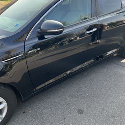 Kia Optima Hybrid From Door 