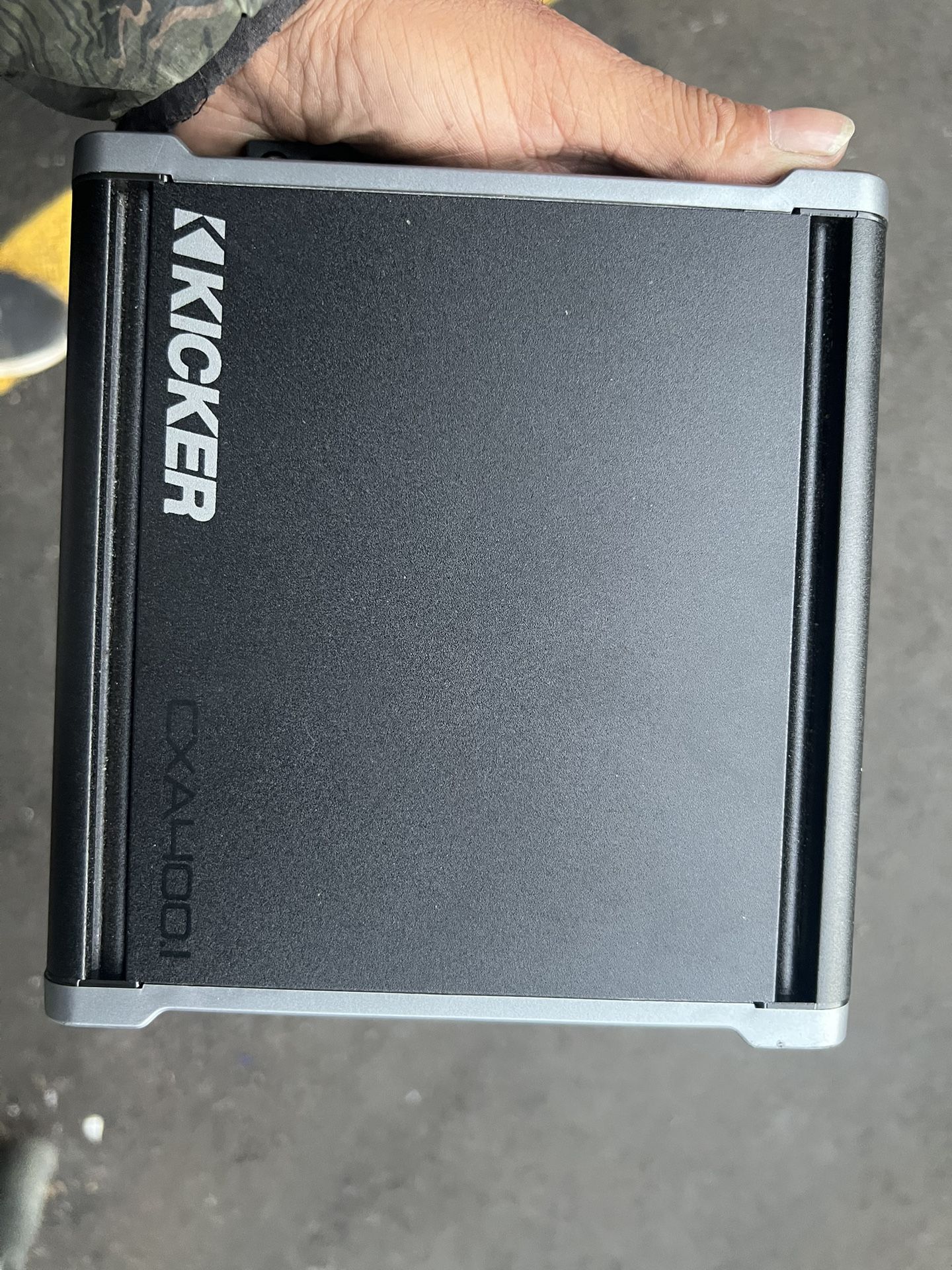 400.1 Kicker Amplifier