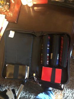 Portable poker game set
