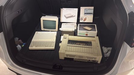 Apple IIC (2C) with broken display monitor and printer