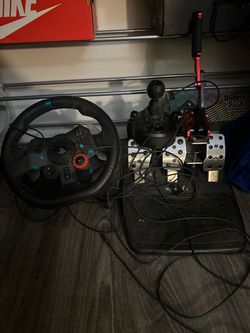 Logitech g923