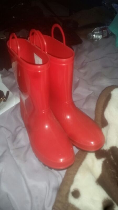 Kids rain boots