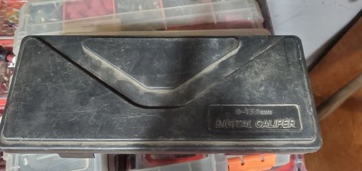 Digital Caliper 0-150mm with Case