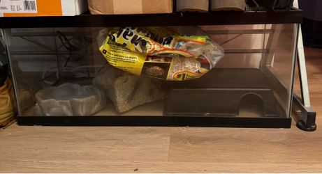 Snake tank