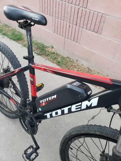 Trade PS5 Pro Or Switch 2 . Electric Bike Ebike E-bike 28mph 40miles range. Keys & Charger. Look Great Like New. $500! Or Best Closer offer