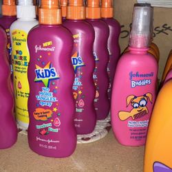 Johnson’s No Tangle Spray 