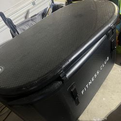 Ice Bath Cold Plunge 