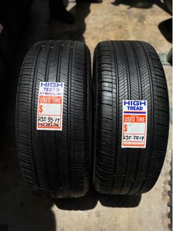 2 Michelin used tires 235/55/19